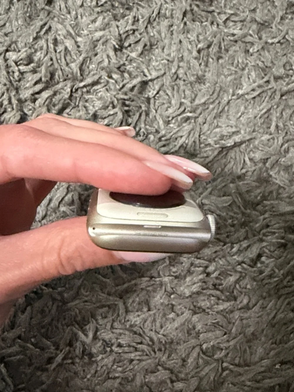 Make an Offer! Smartwatch in Silver - Apple Watch SE 40MM (just the watch)